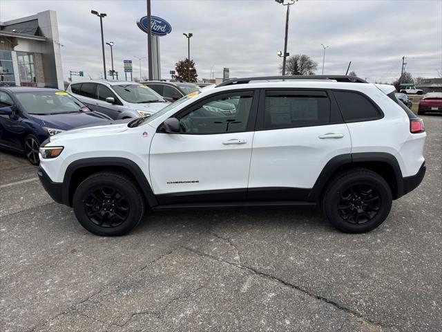 used 2020 Jeep Cherokee car, priced at $23,151