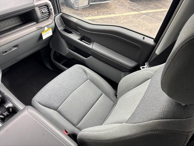 new 2025 Ford F-150 Lightning car, priced at $61,070