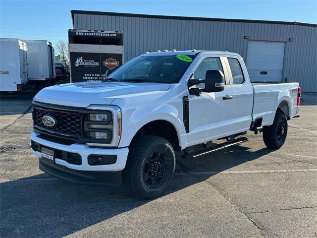 new 2024 Ford F-350 car, priced at $59,391