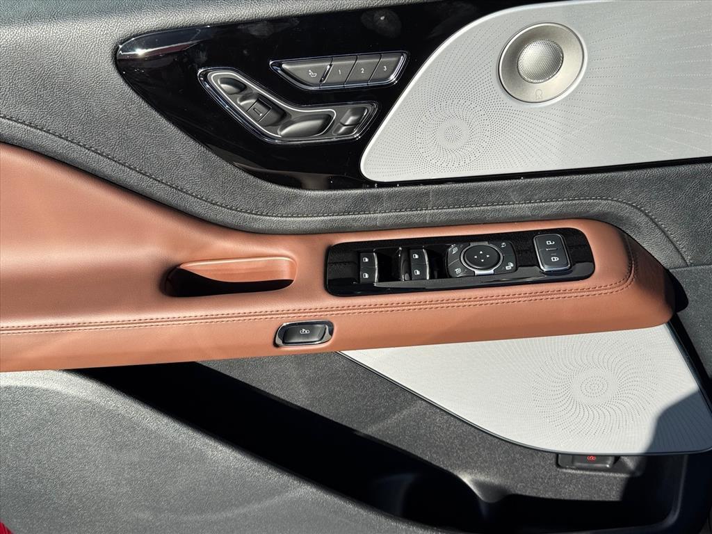 new 2026 Lincoln Aviator car, priced at $79,110