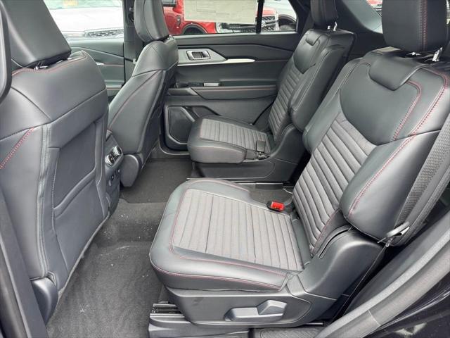 new 2025 Ford Explorer car, priced at $49,931