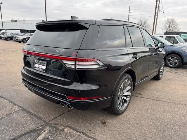 new 2025 Lincoln Aviator car, priced at $66,413