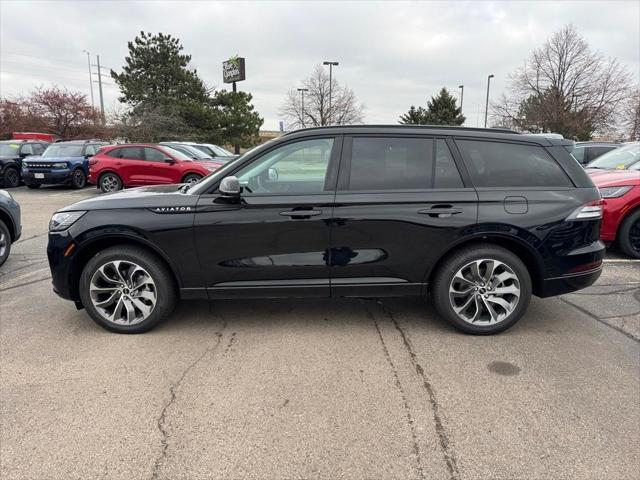 new 2025 Lincoln Aviator car, priced at $66,413