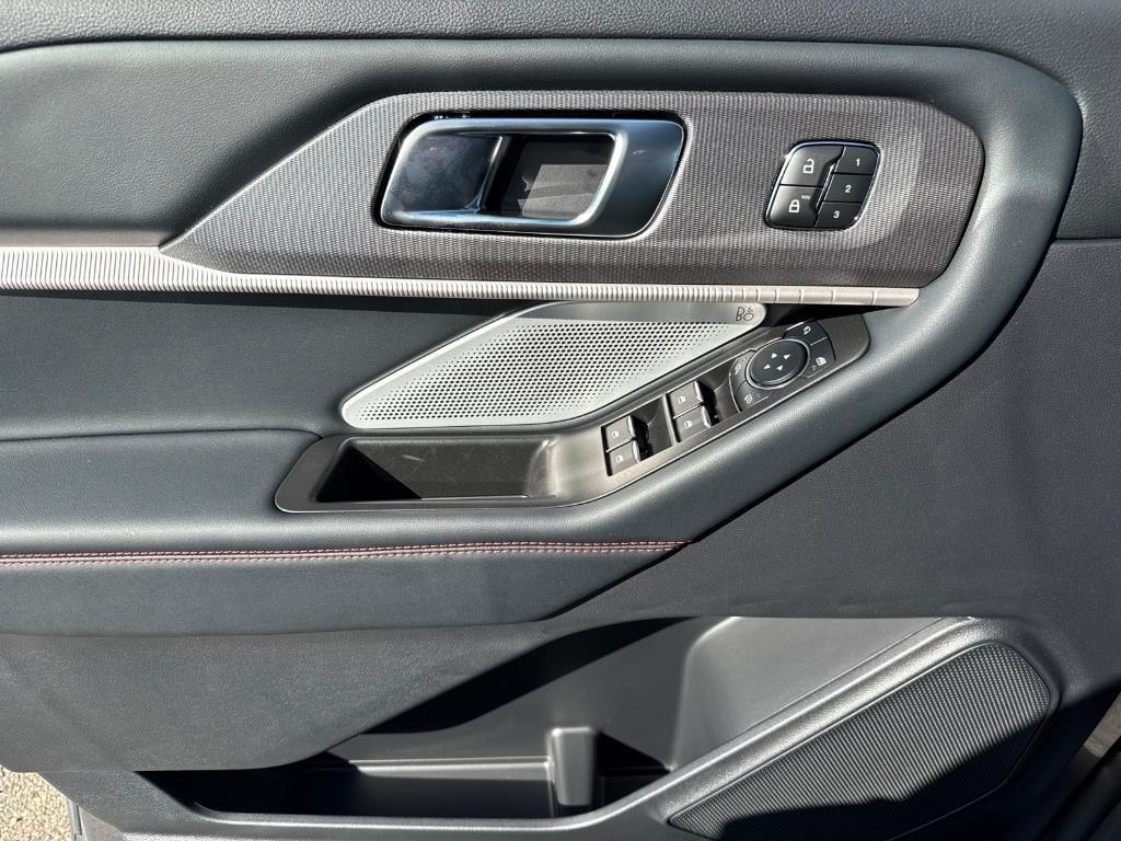 new 2025 Ford Explorer car, priced at $59,419
