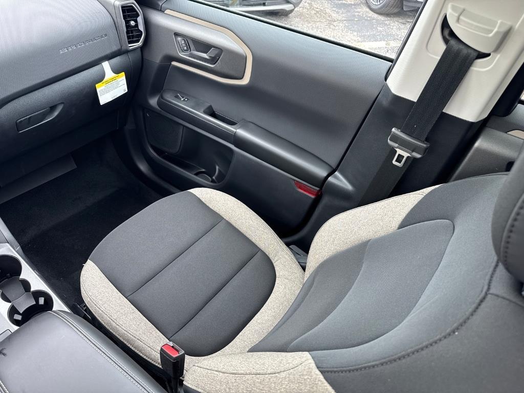 new 2025 Ford Bronco Sport car, priced at $33,324