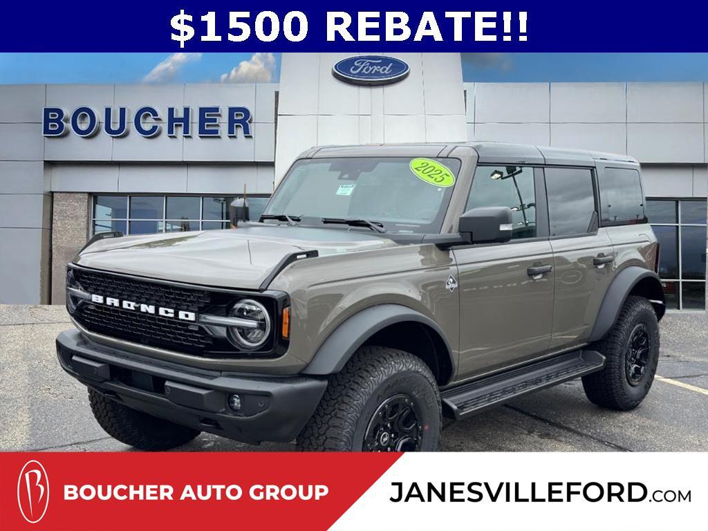 new 2025 Ford Bronco car, priced at $60,726