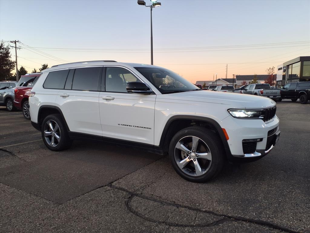 used 2021 Jeep Grand Cherokee L car, priced at $29,951