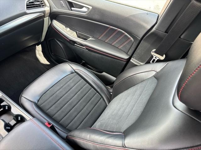 used 2024 Ford Edge car, priced at $41,692