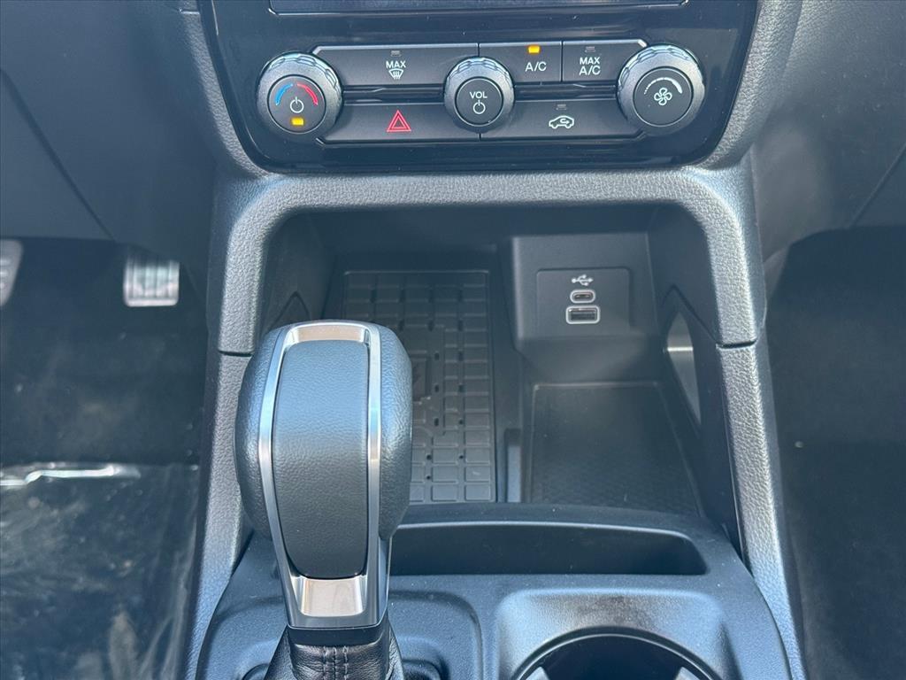 new 2025 Ford Ranger car, priced at $43,205