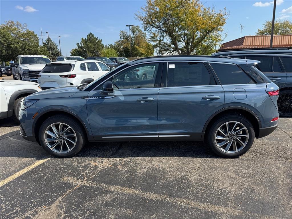 new 2025 Lincoln Corsair car, priced at $45,470
