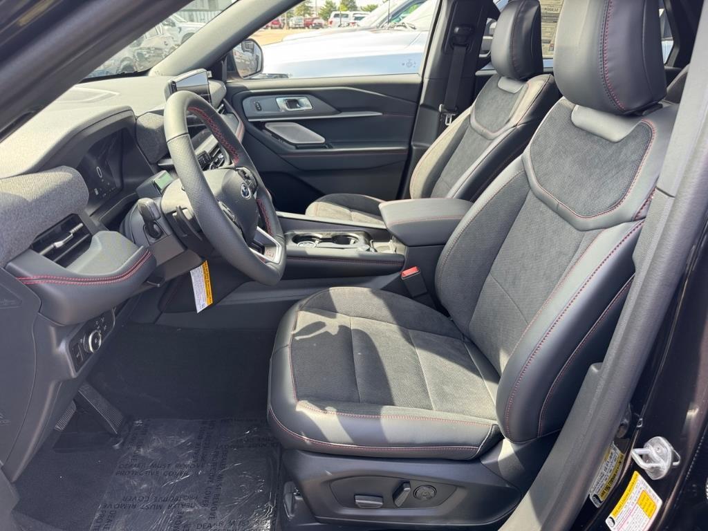 new 2025 Ford Explorer car, priced at $57,470