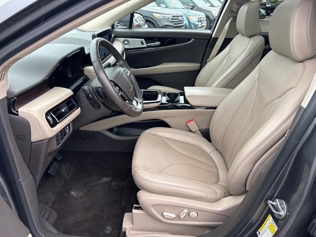 used 2022 Lincoln Nautilus car, priced at $40,025