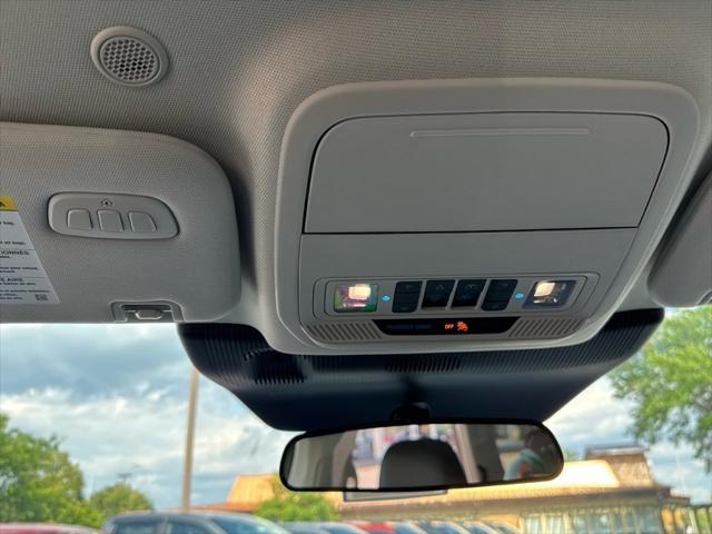new 2025 Ford Explorer car, priced at $47,557
