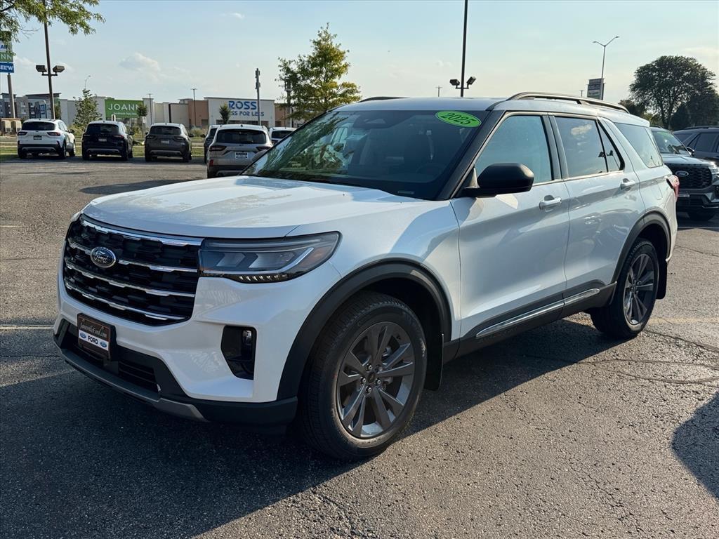 new 2025 Ford Explorer car, priced at $47,146