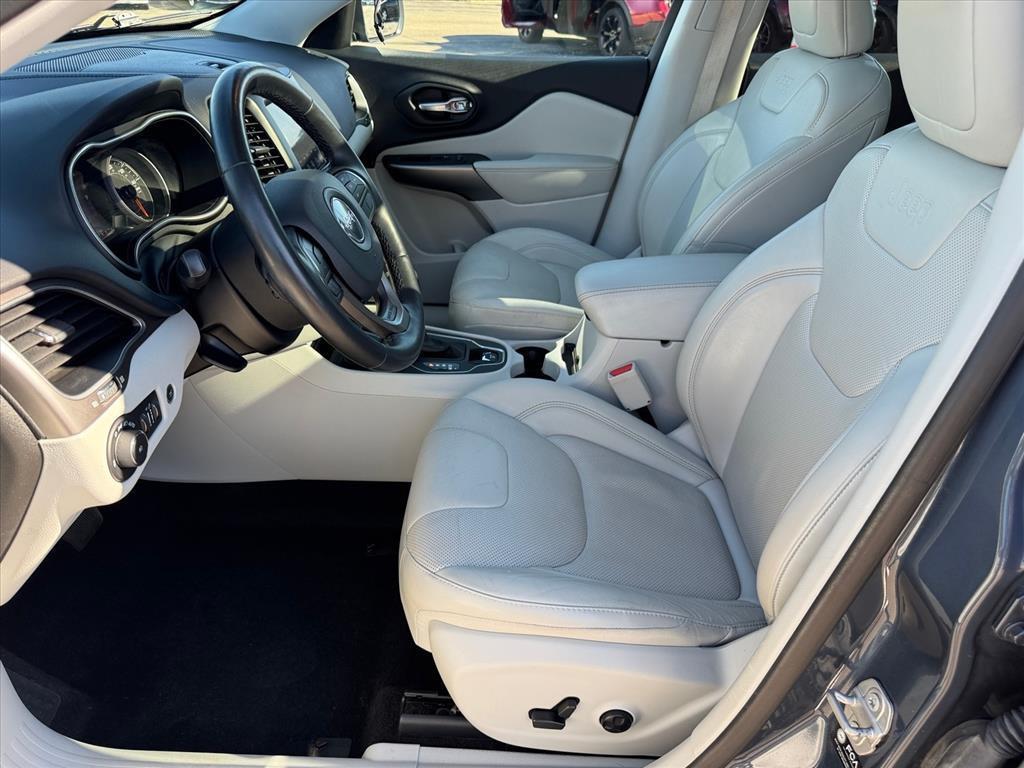 used 2021 Jeep Cherokee car, priced at $20,263