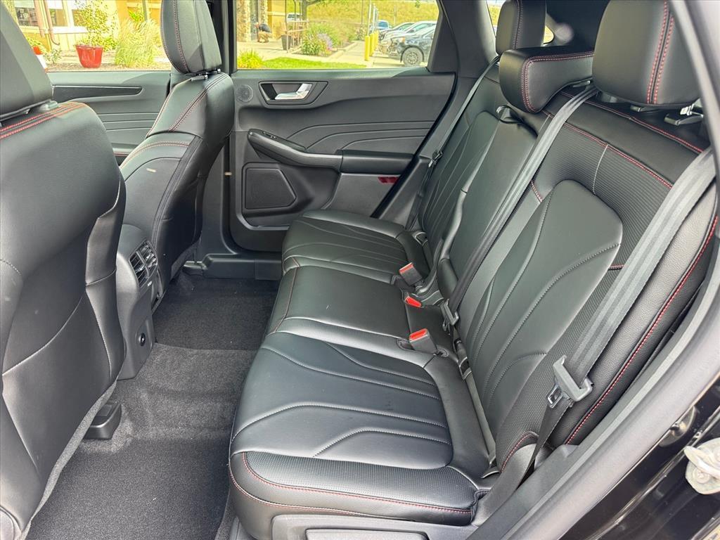 new 2025 Ford Escape car, priced at $36,952