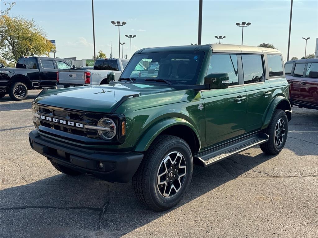 new 2025 Ford Bronco car, priced at $56,655
