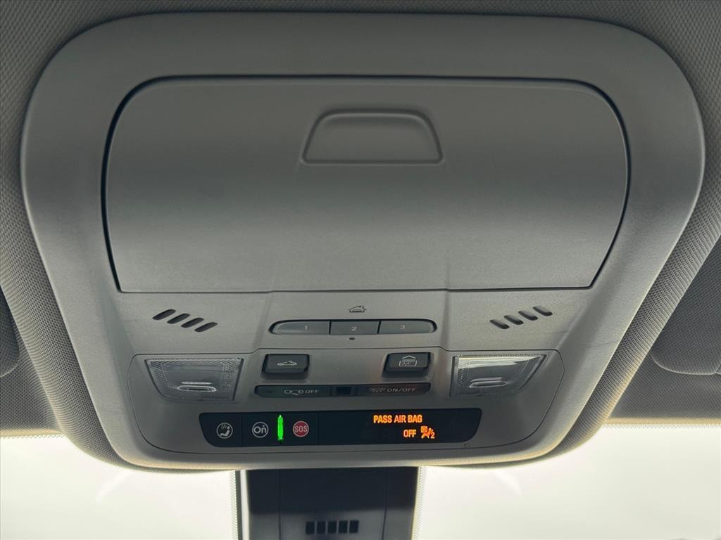 used 2021 Chevrolet Equinox car, priced at $22,636