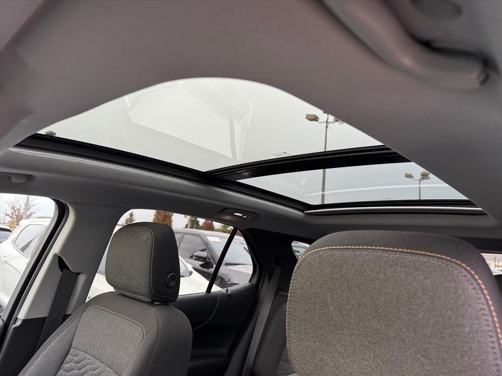 used 2021 Chevrolet Equinox car, priced at $22,636