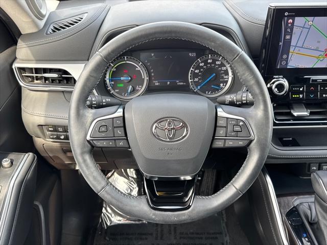 used 2021 Toyota Highlander Hybrid car, priced at $41,268