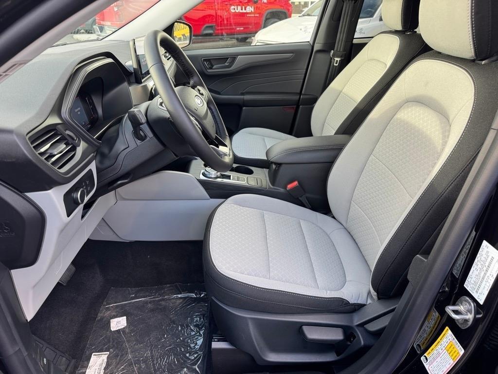 new 2025 Ford Escape car, priced at $26,119