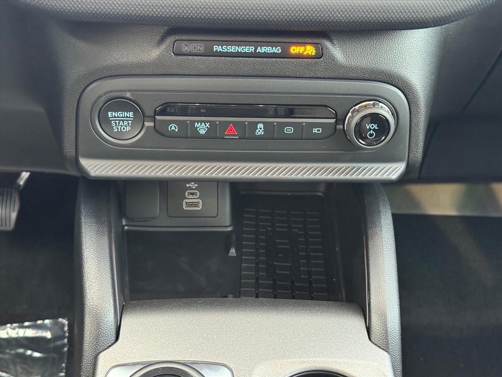 new 2025 Ford Bronco Sport car, priced at $31,835