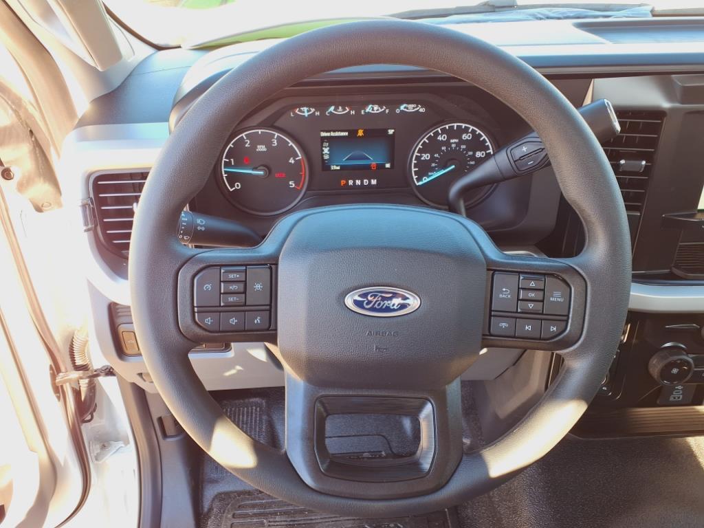 new 2025 Ford F-450 car, priced at $71,845