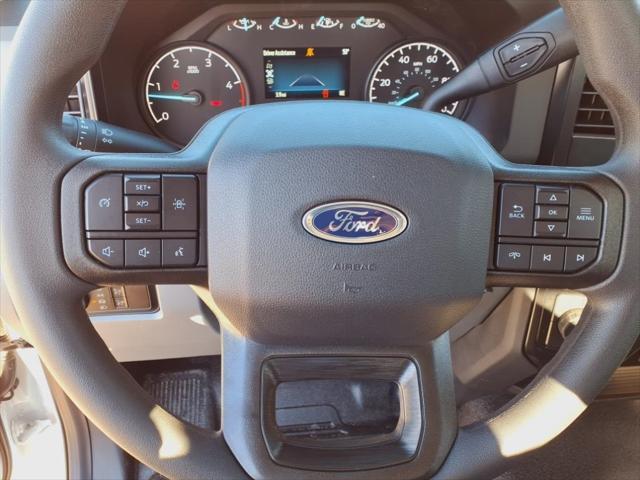 new 2025 Ford F-450 car, priced at $76,105