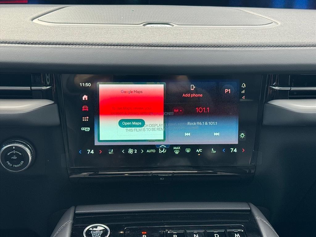 new 2025 Lincoln Navigator car, priced at $104,060