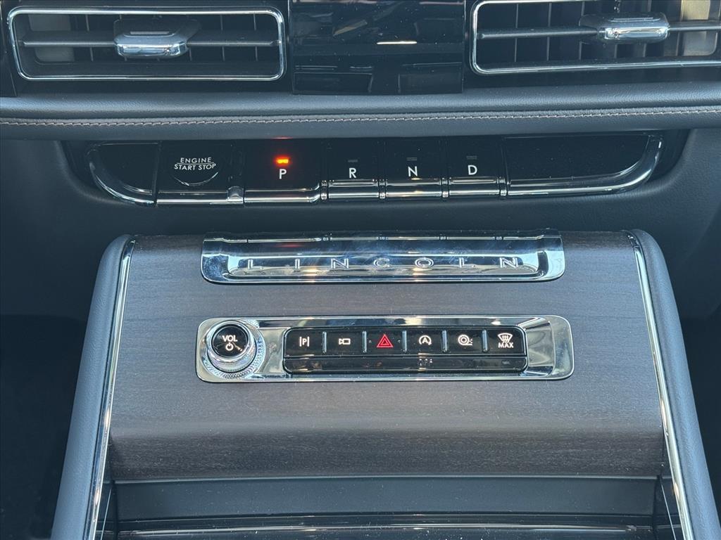 new 2026 Lincoln Aviator car, priced at $83,885