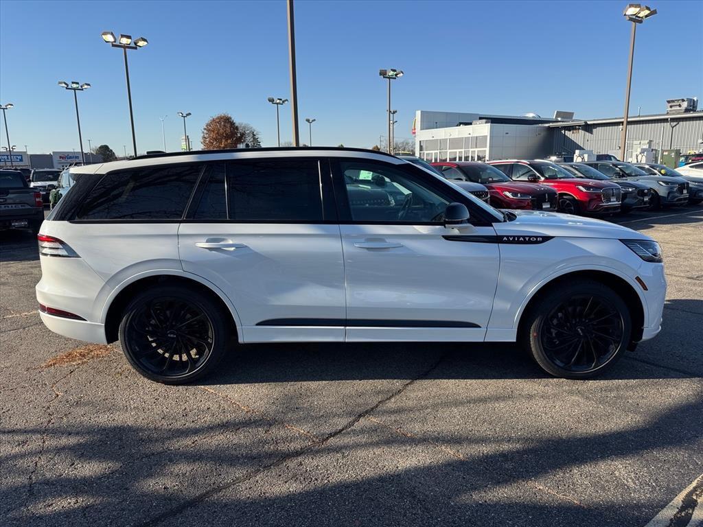 new 2026 Lincoln Aviator car, priced at $83,885