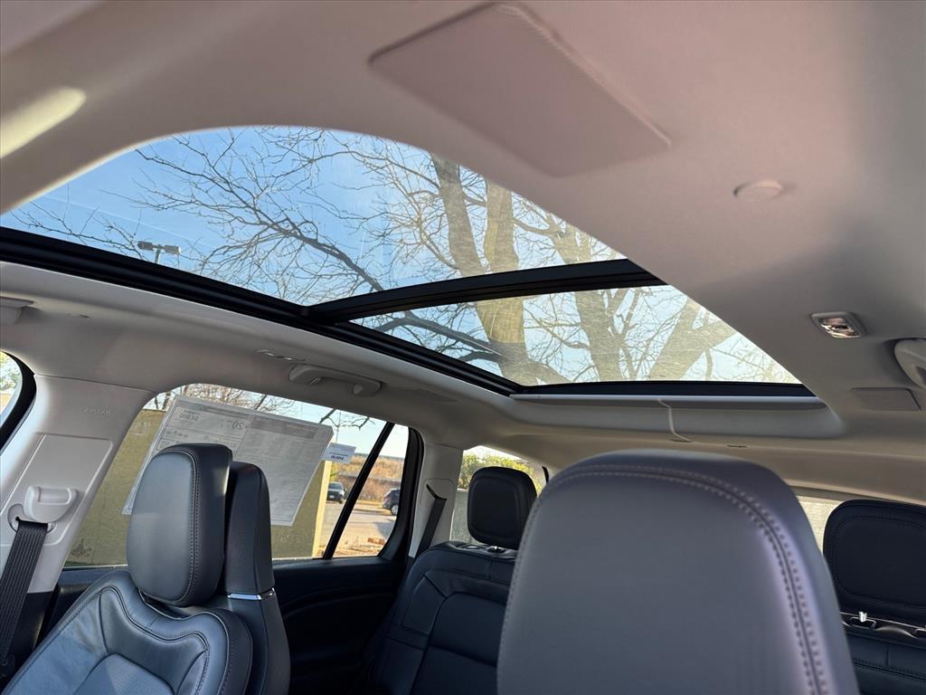 new 2026 Lincoln Aviator car, priced at $83,885