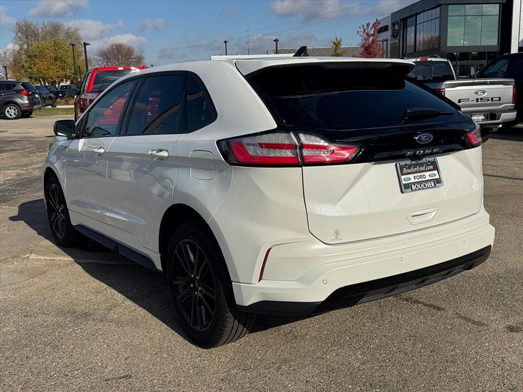 used 2024 Ford Edge car, priced at $39,496