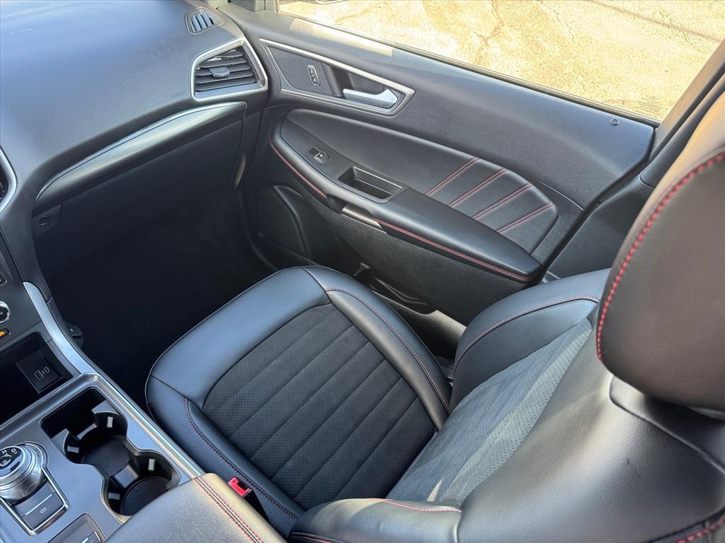 used 2024 Ford Edge car, priced at $39,496