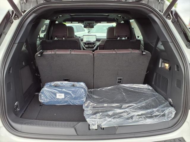 new 2025 Ford Explorer car, priced at $58,425