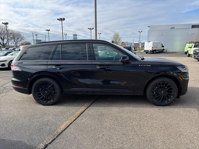 new 2025 Lincoln Aviator car, priced at $73,183