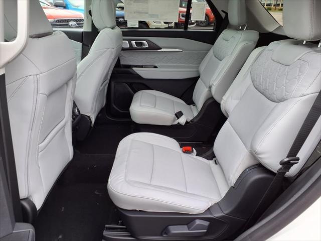 new 2025 Ford Explorer car, priced at $59,020