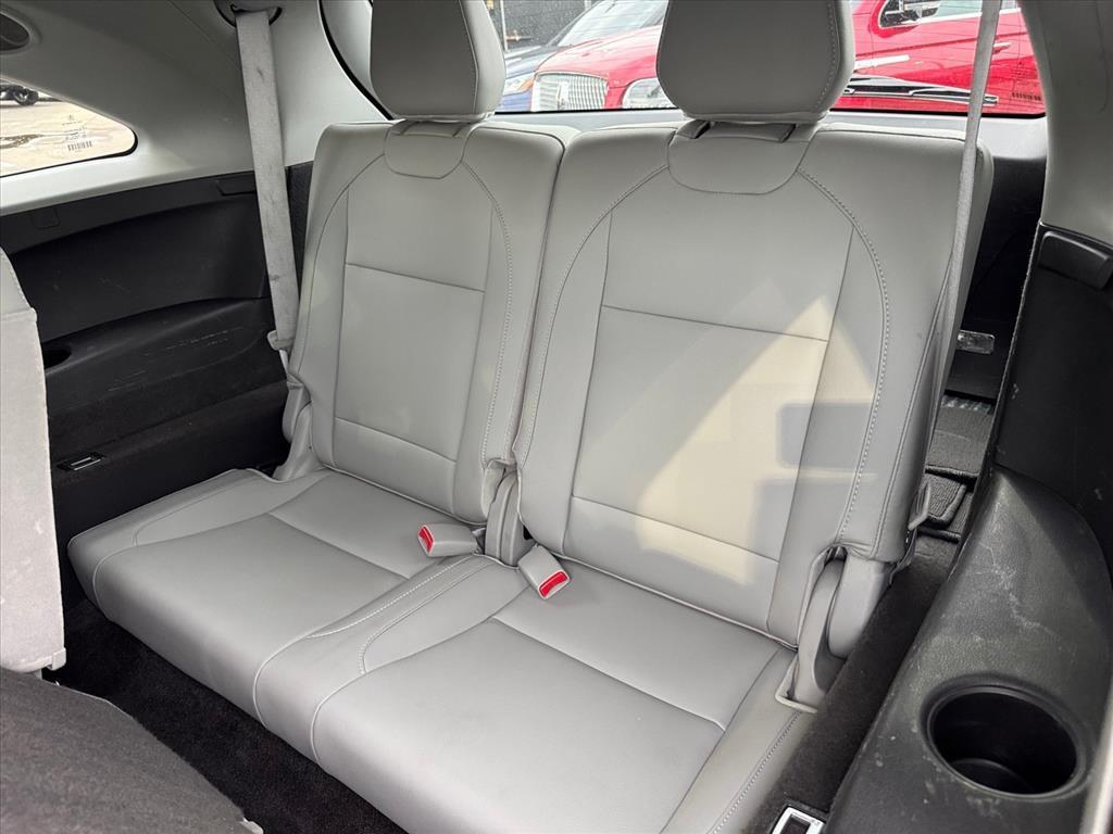 used 2017 Acura MDX car, priced at $16,444