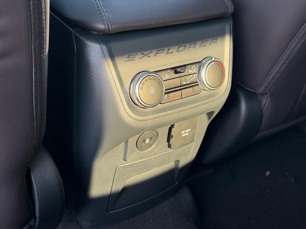 new 2025 Ford Explorer car, priced at $58,928
