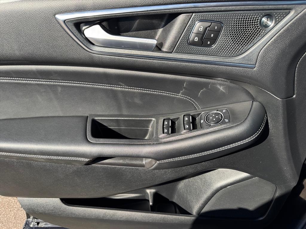 used 2024 Ford Edge car, priced at $41,007
