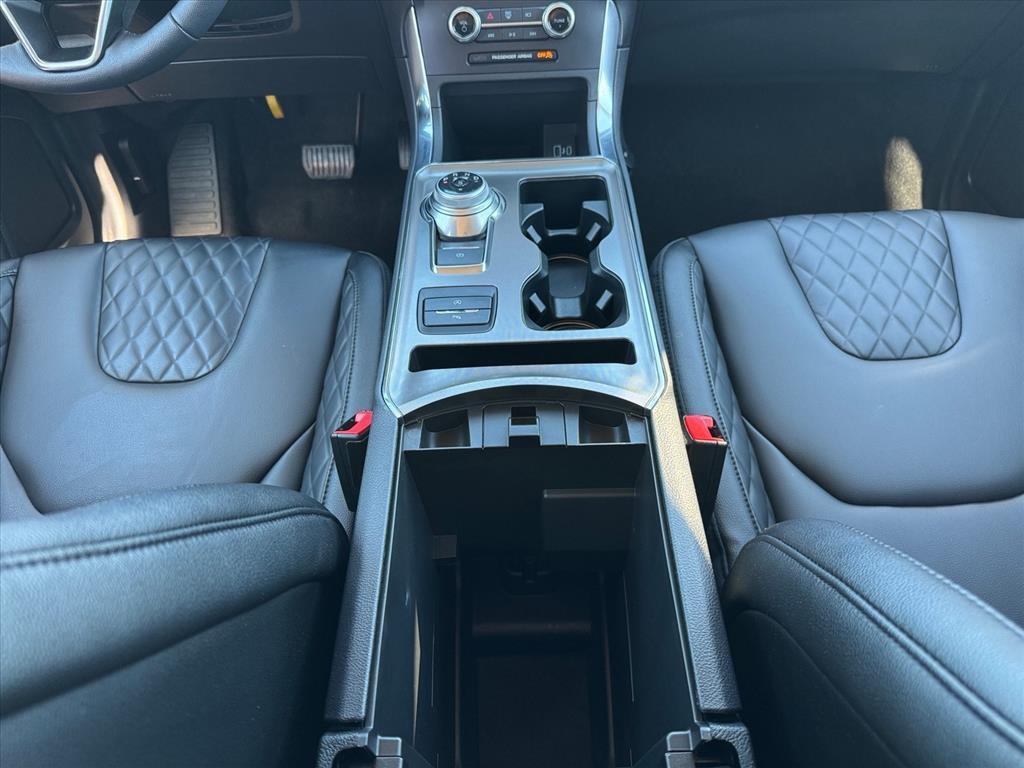 used 2024 Ford Edge car, priced at $41,007
