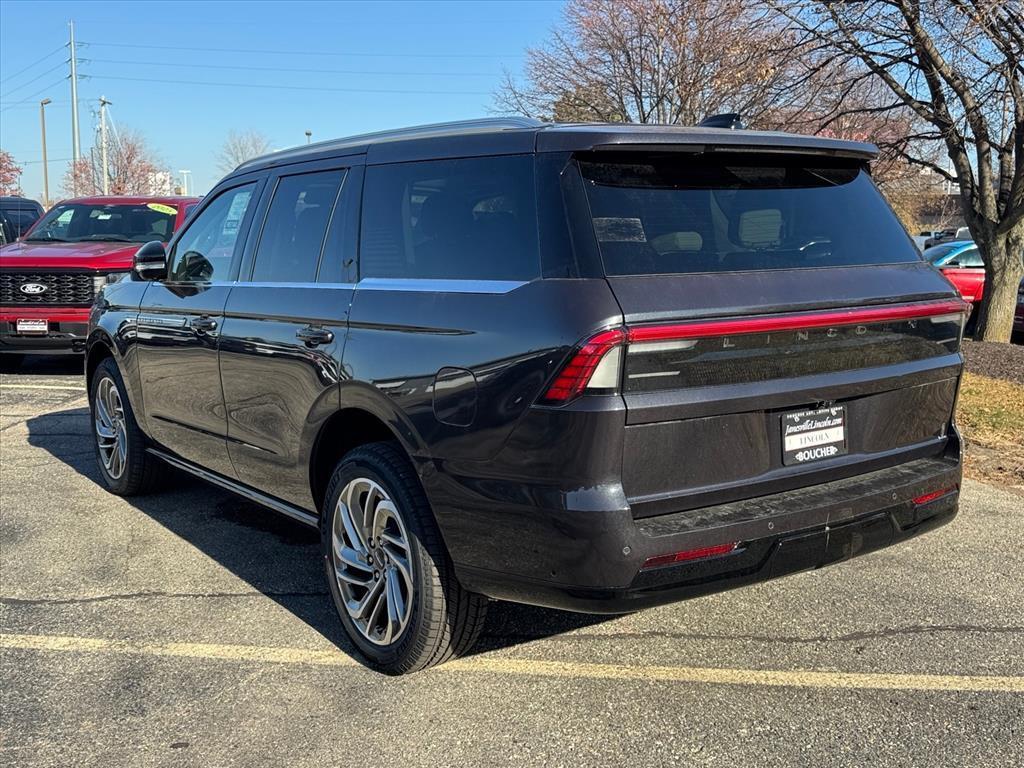 new 2025 Lincoln Navigator car, priced at $104,720