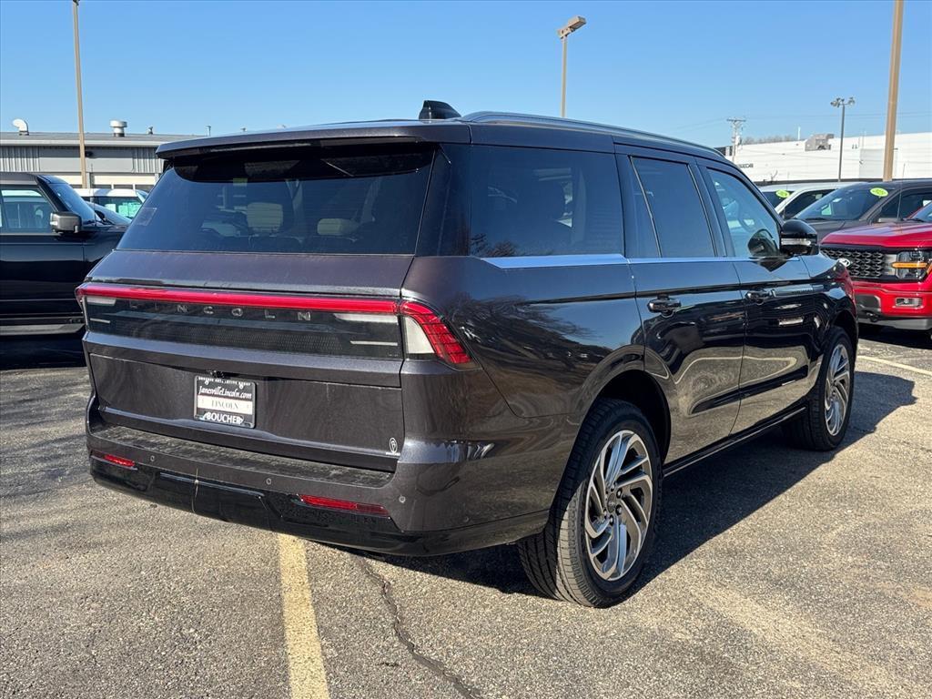 new 2025 Lincoln Navigator car, priced at $104,720