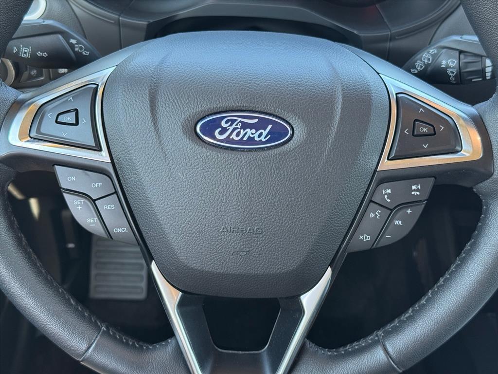 used 2022 Ford Edge car, priced at $29,882