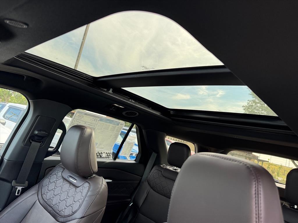 new 2025 Ford Explorer car, priced at $54,496