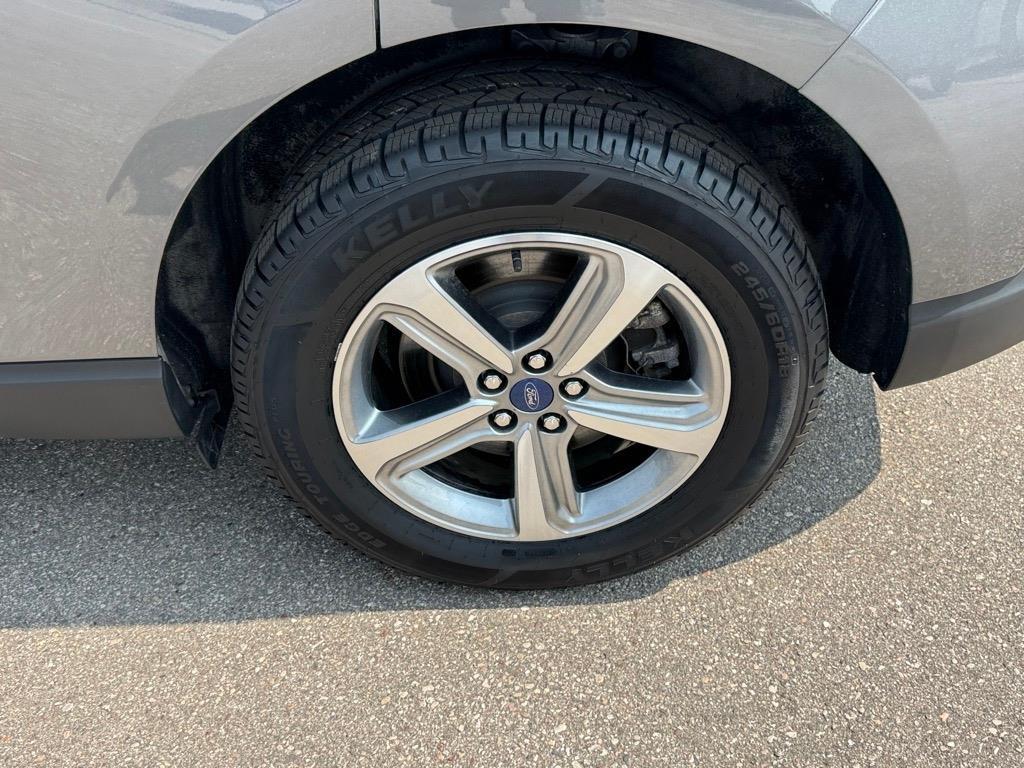 used 2022 Ford Edge car, priced at $28,518