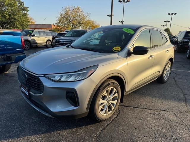 new 2024 Ford Escape car, priced at $30,231