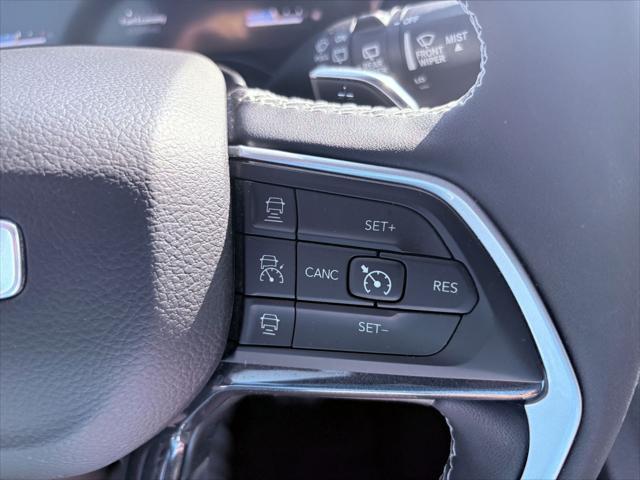 used 2023 Jeep Grand Cherokee car, priced at $31,450