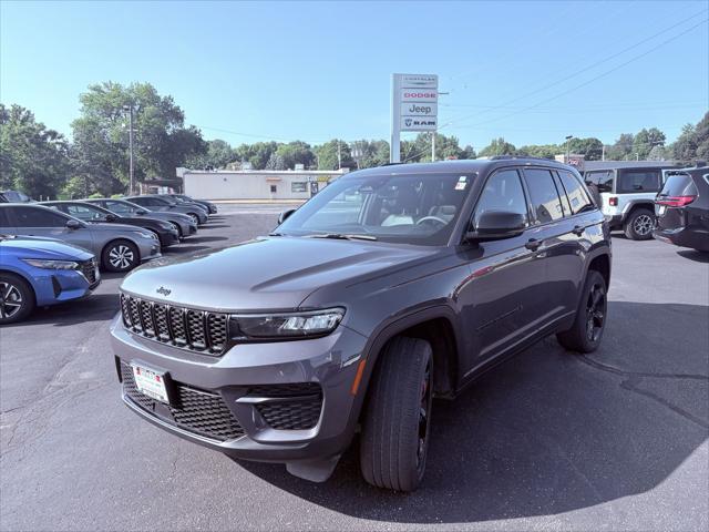 used 2023 Jeep Grand Cherokee car, priced at $31,450
