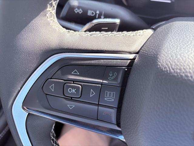 used 2023 Jeep Grand Cherokee car, priced at $31,450